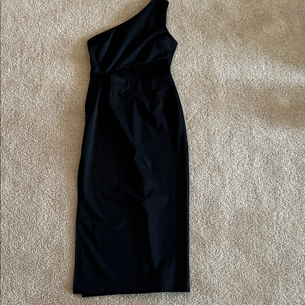 Lulu's Chic Black One-Shoulder Cut-Out Dress